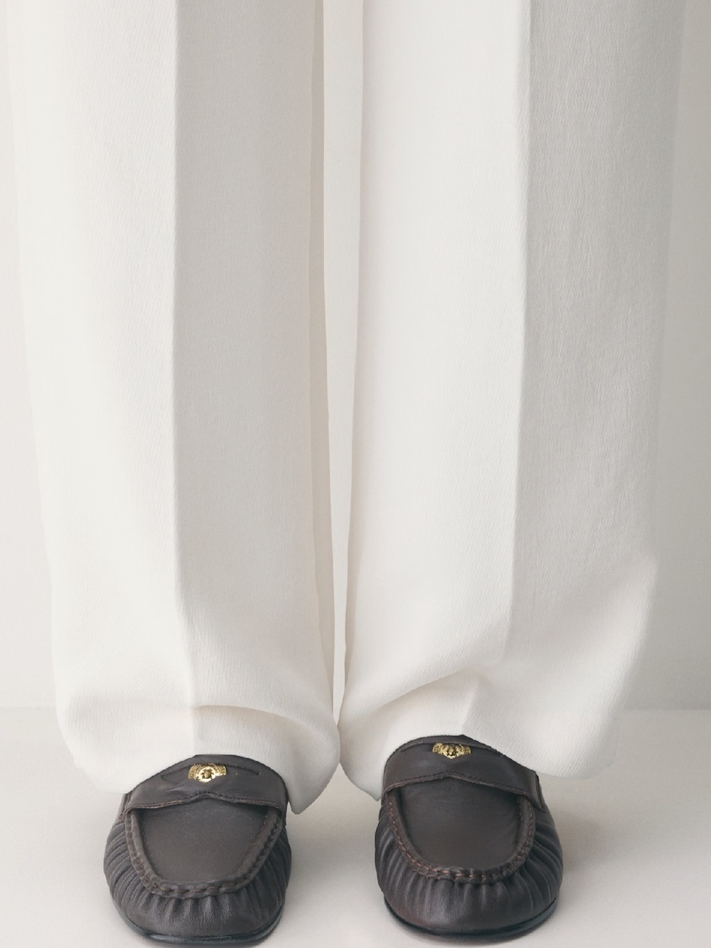 G.H.BASS × Aritzia Milton Loafer -
Smooth Leather NWT - Picture 4 of 4